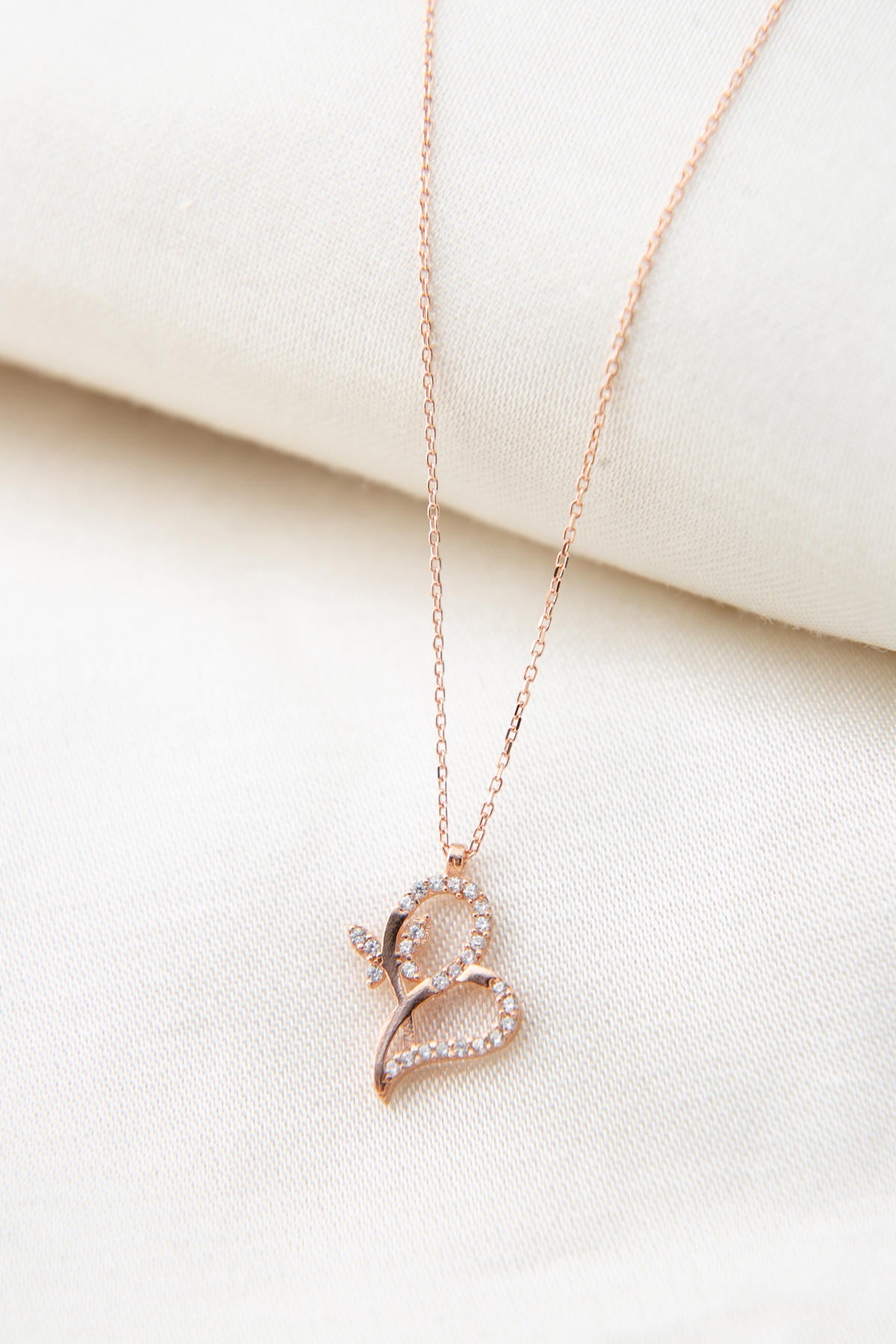 6af68991841344777bdaa34f77c8b4cd