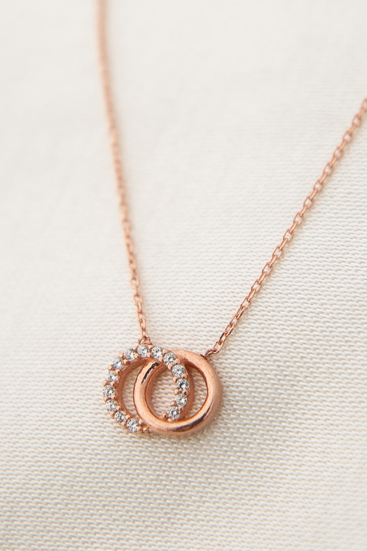 5864fd689080741e9ea98289e8c9dda6