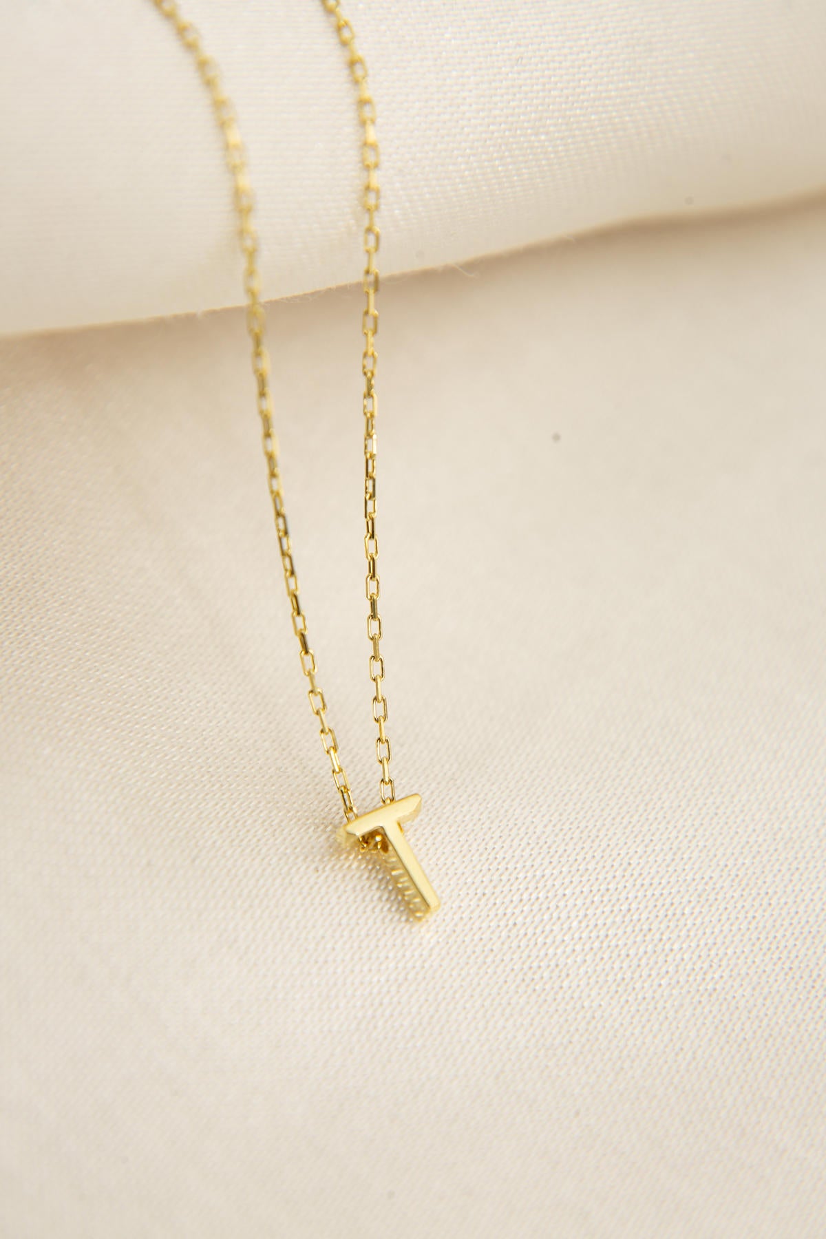 f592febb0434b5194638e658e05a0a86