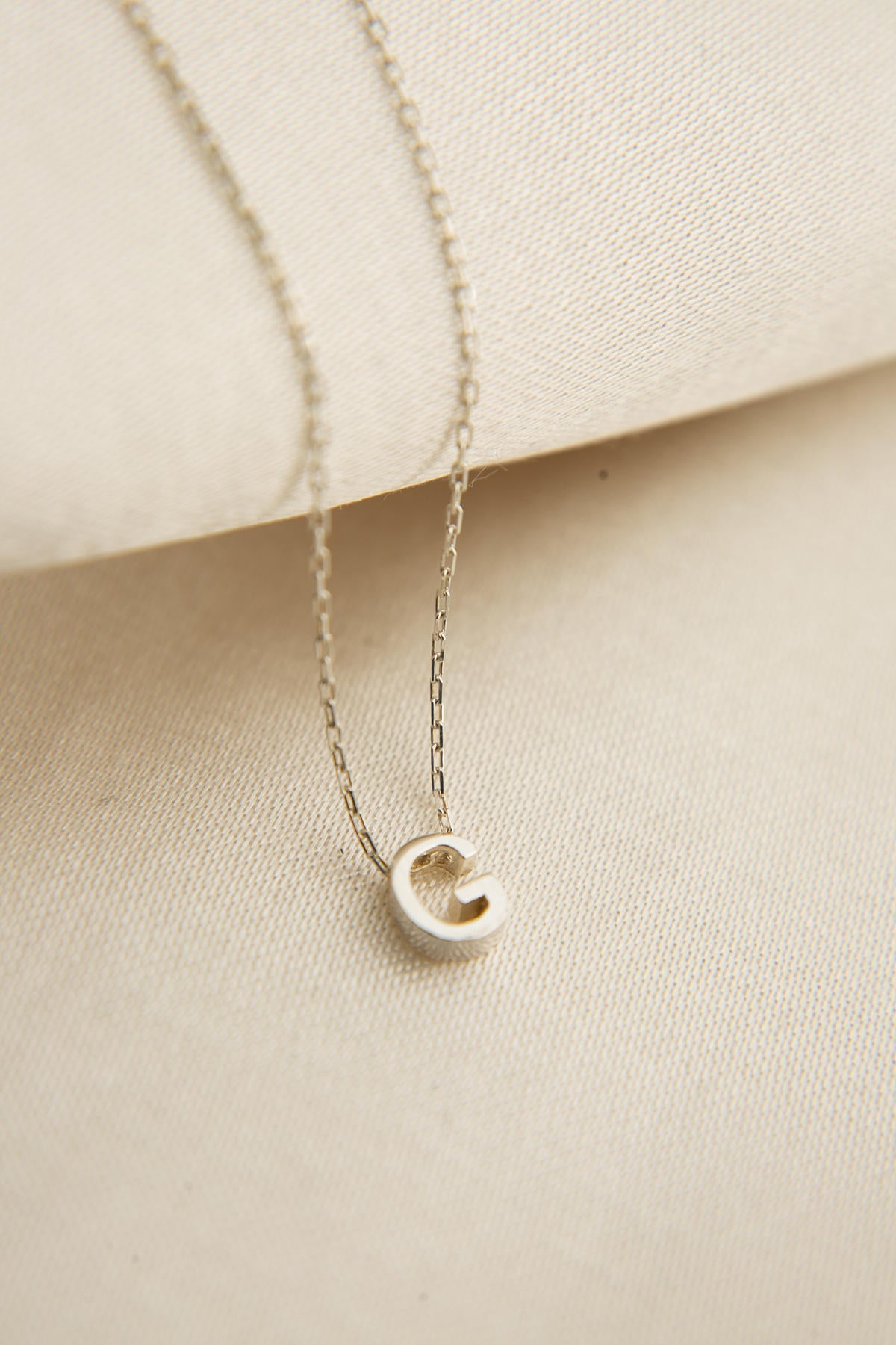 20c84839a48f7a63807f99dccfd4aac6