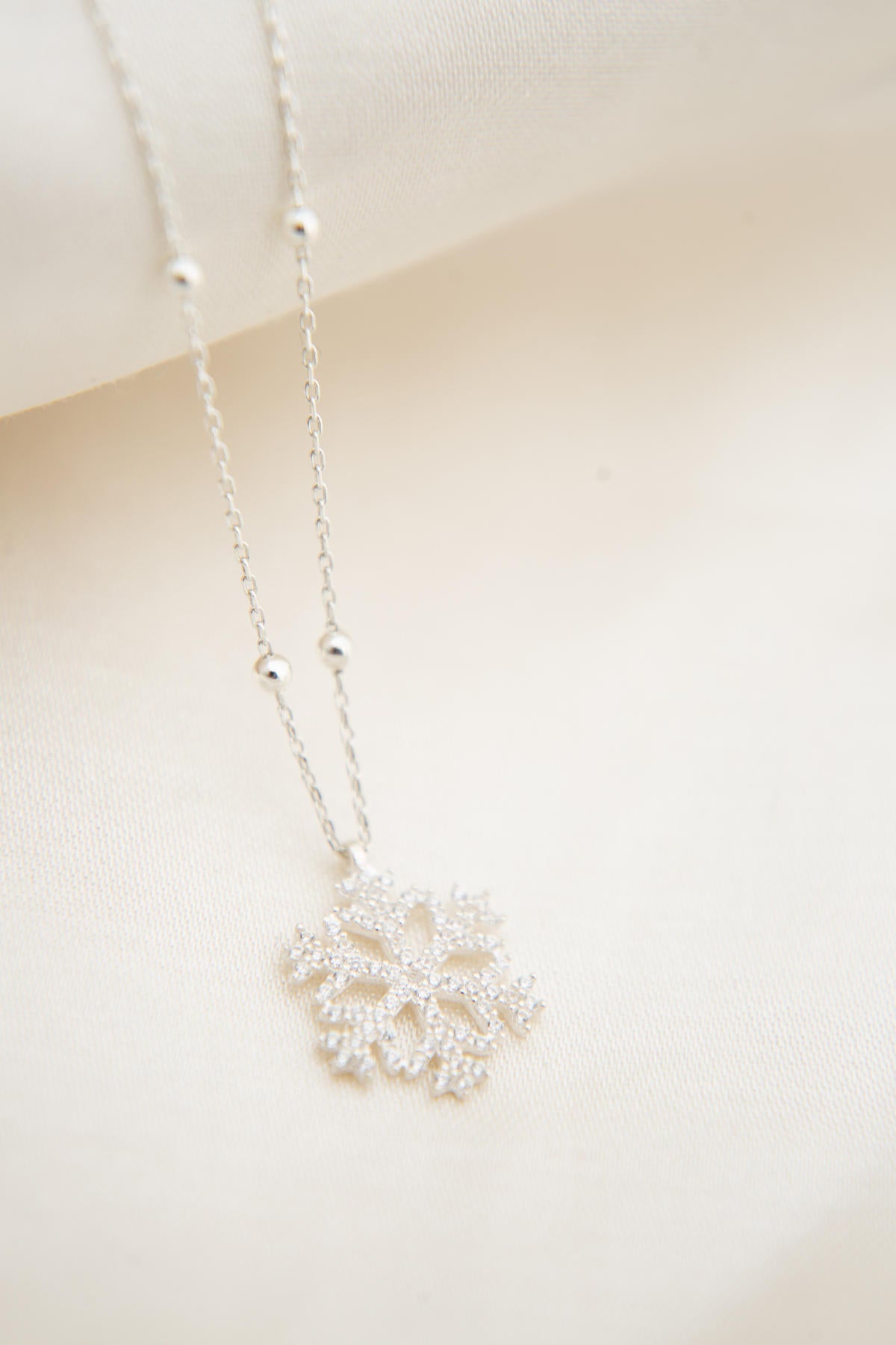 32b854bd8d38f614e9e6f76bd867db76