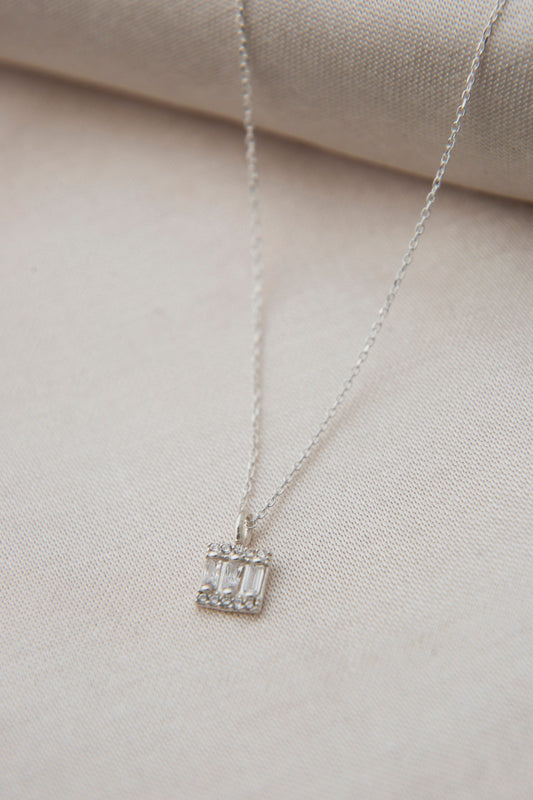 f7e6b87bc424774660cf28d9310b167b