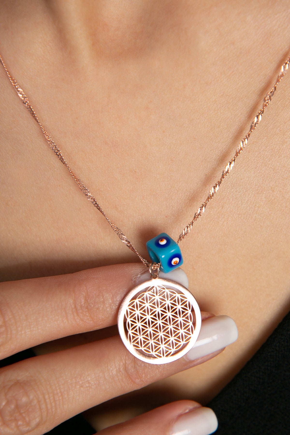 100b44b8c3a8df67f0d23373a7d28174