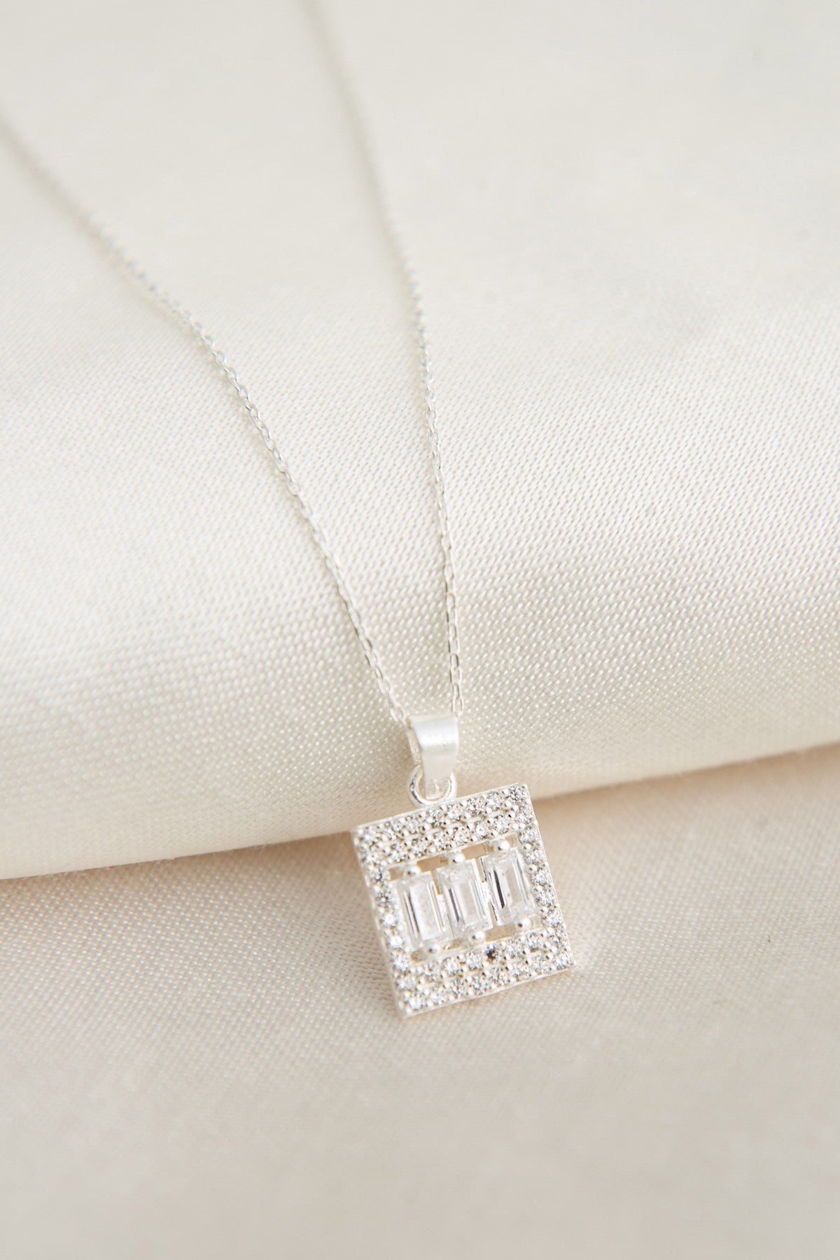 144698e262238b6dcb1bdb7c80d5e9bb