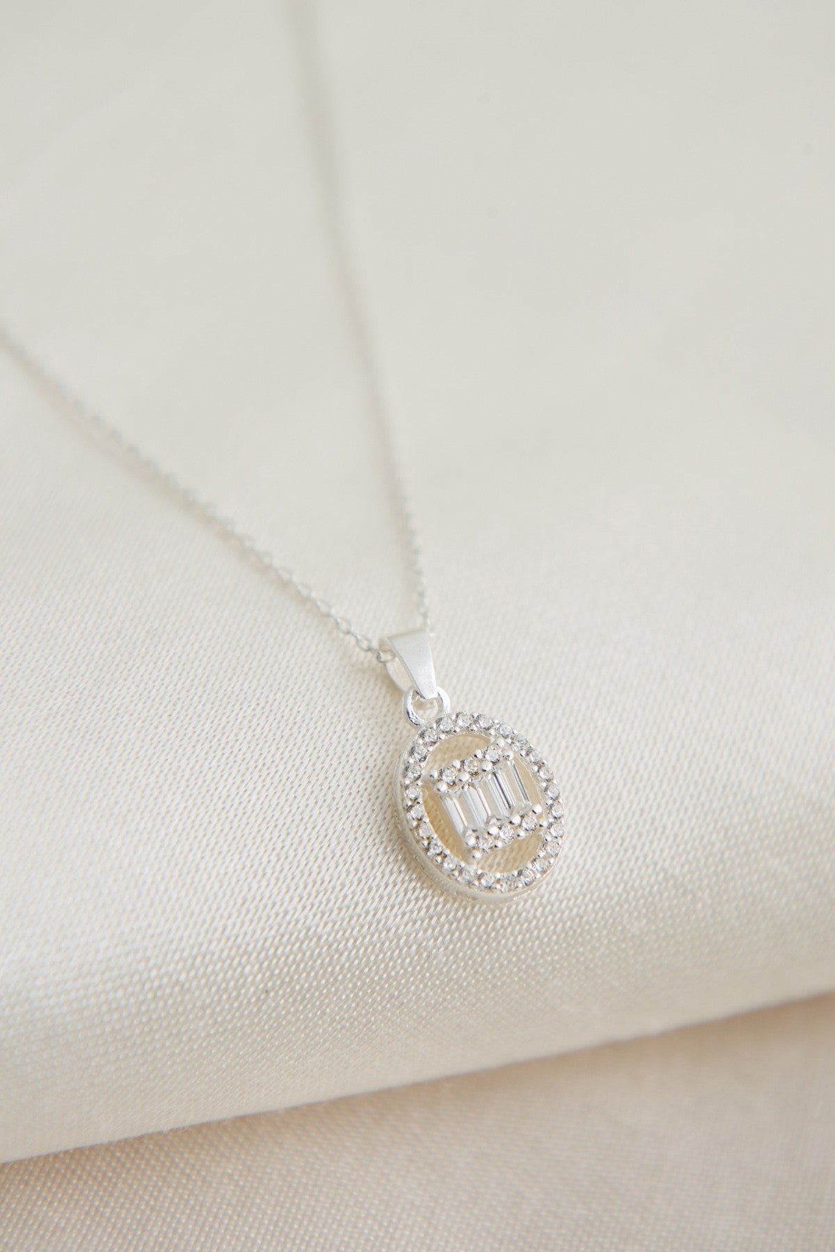 150c1be771c77ece614b3303b9a9e5a0