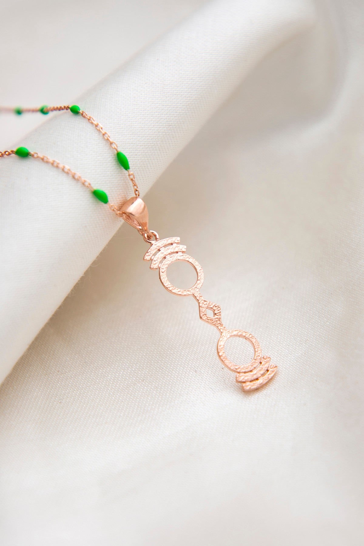 6aea3e8a922fef3d908f36be35aee7cb