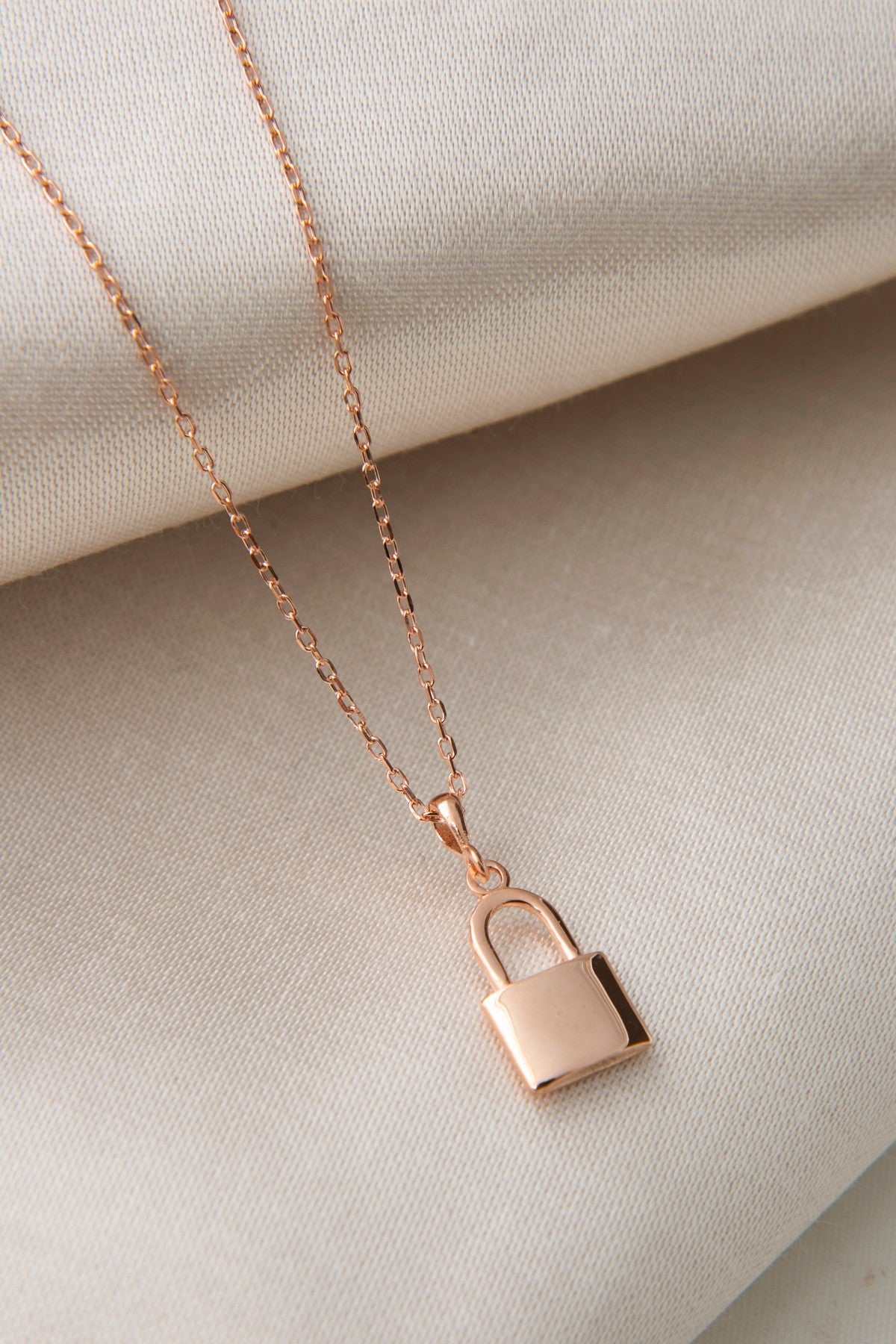 e356a97f4b695fe277eddffbc7ab9879