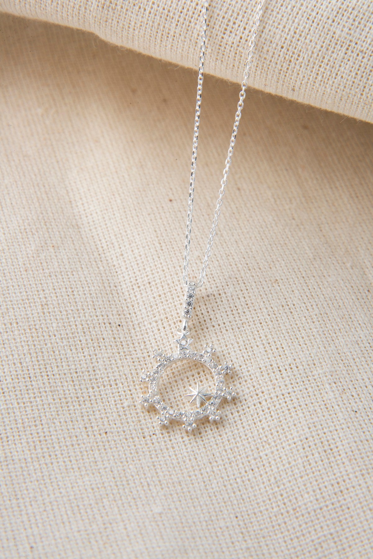 68baa8d0412f176b4603a6db8e69a694