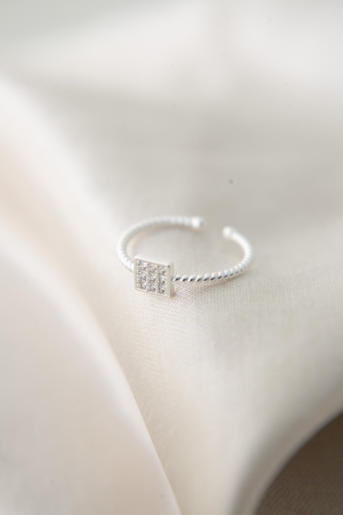 59aeb1f124e7a5a43dfb0881ddffa60c