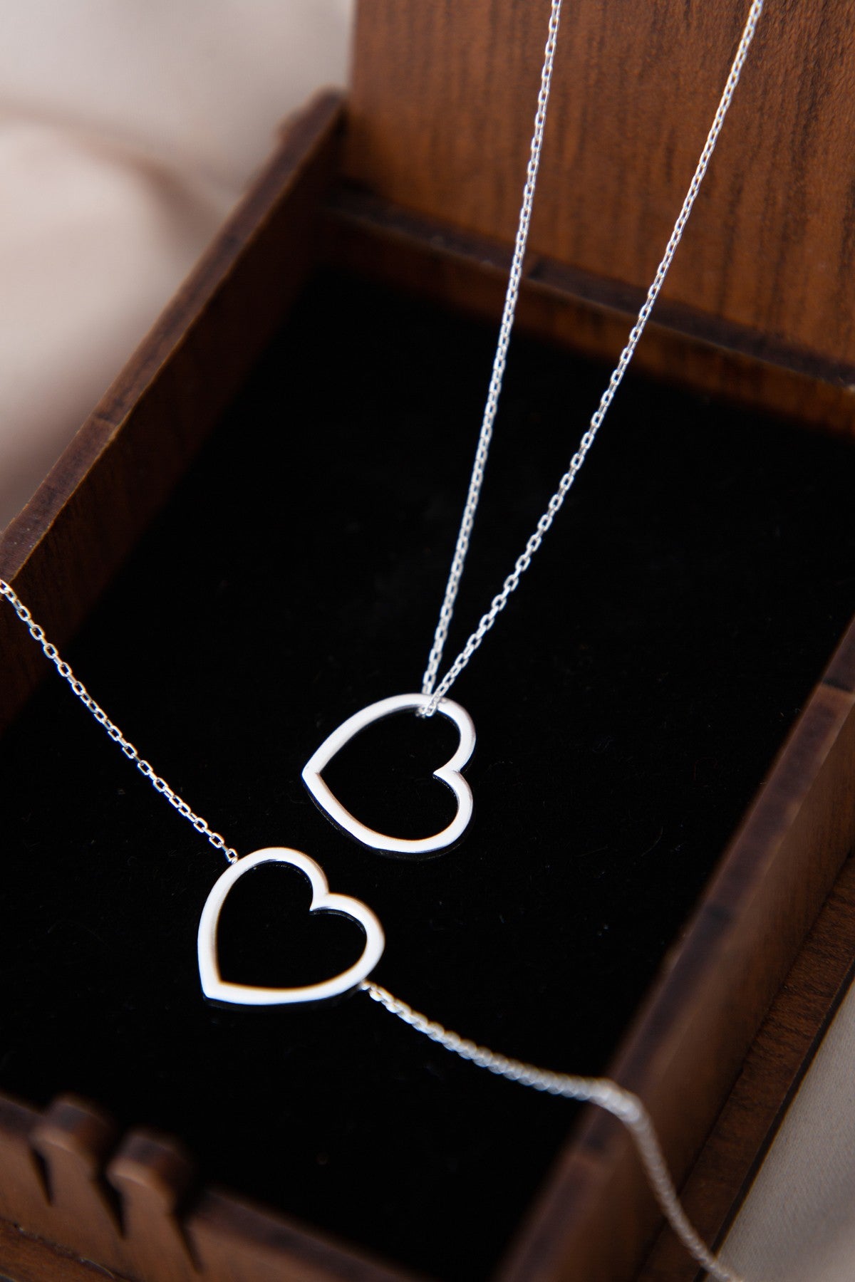 b48700bf51152a2f1d64d0bb02cd2440