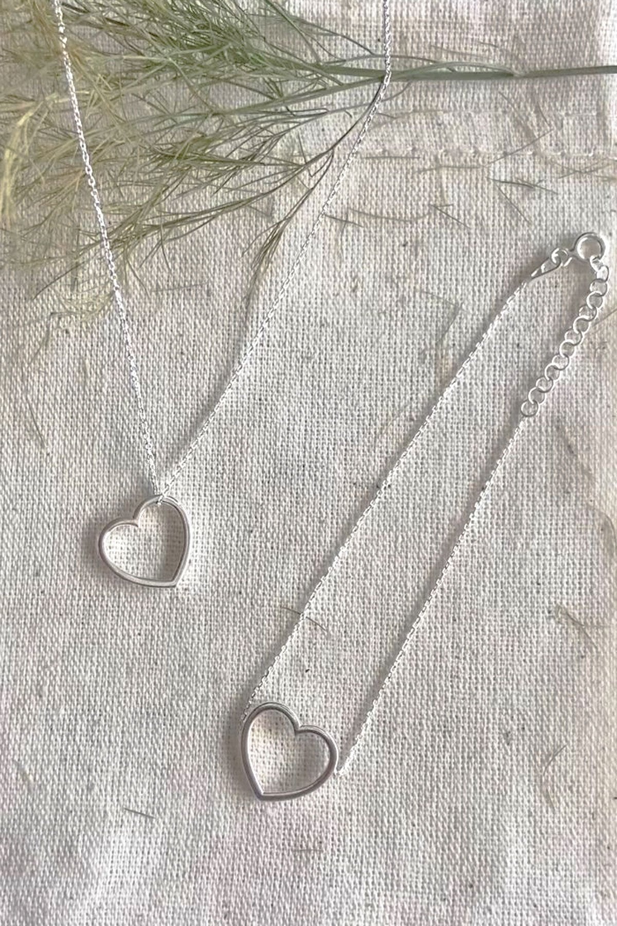 79ff1962e27e16b0048bb210c8f2e63a