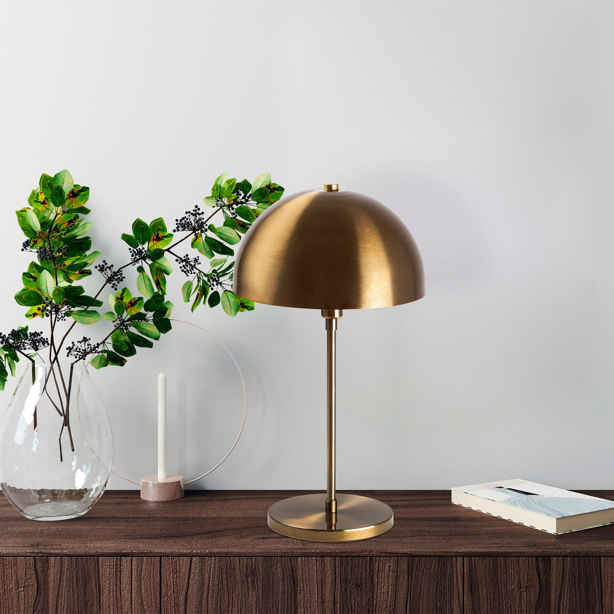 Stolna lampa VARZAN metalna vintage promjer 28 cm, visina 18 cm, ukupna dimenzija 28 x 28 x 50 cm, duljina kabla 200 cm, E14 40 W, Varzan - 10857