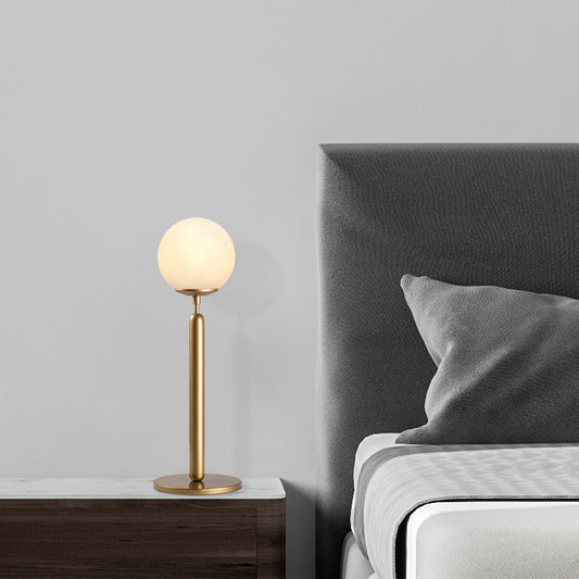 Stolna lampa KING vintage, metal- staklo, promjer 15 cm, dimenzija 18 x 18 x 52 cm, duljina kabla 200 cm, E14 40 W, King - 11463