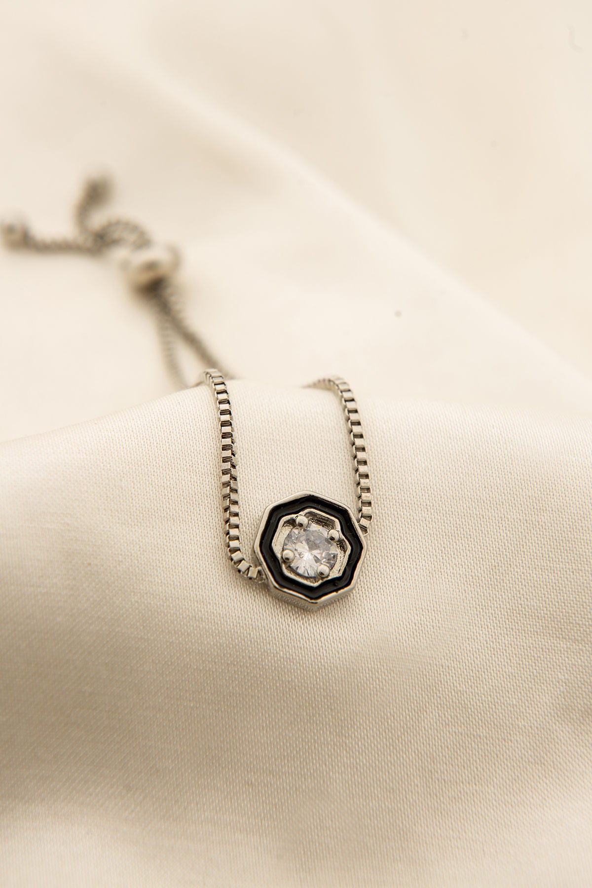 69c5dbec54d35b53c0b4749d606ead26