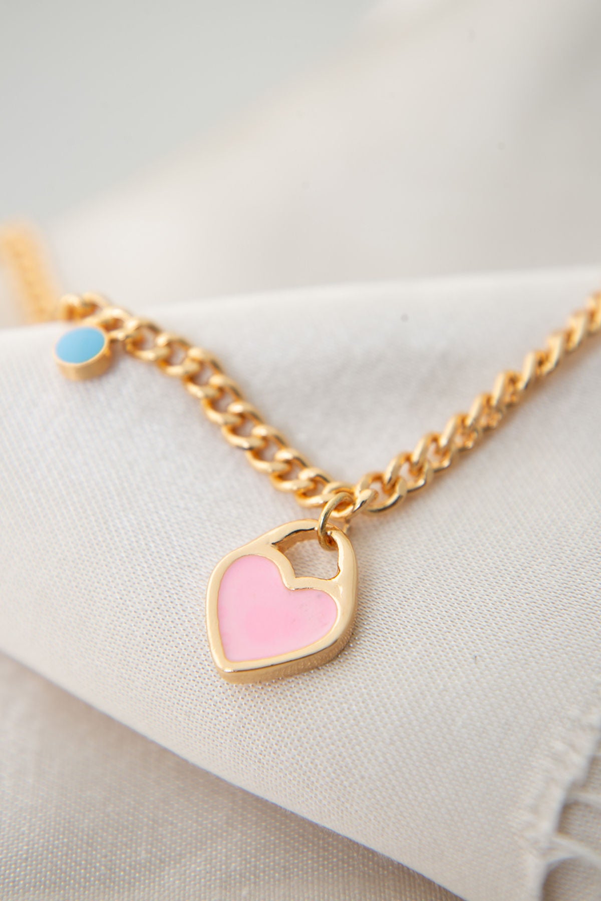 cb59c517b869e5cdeea1f0f7b9c158b9