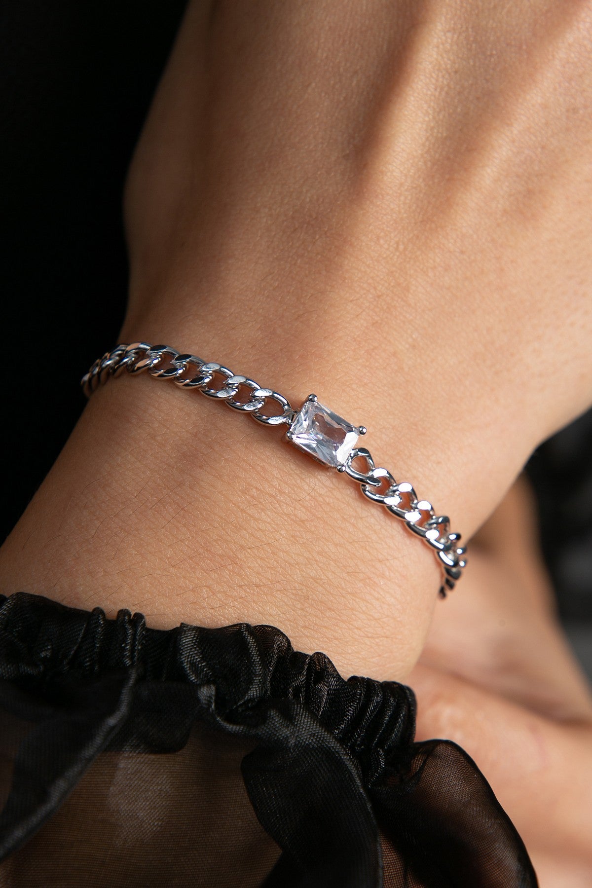 5f1813a3625bac0dbbf1bb6863ba1f77