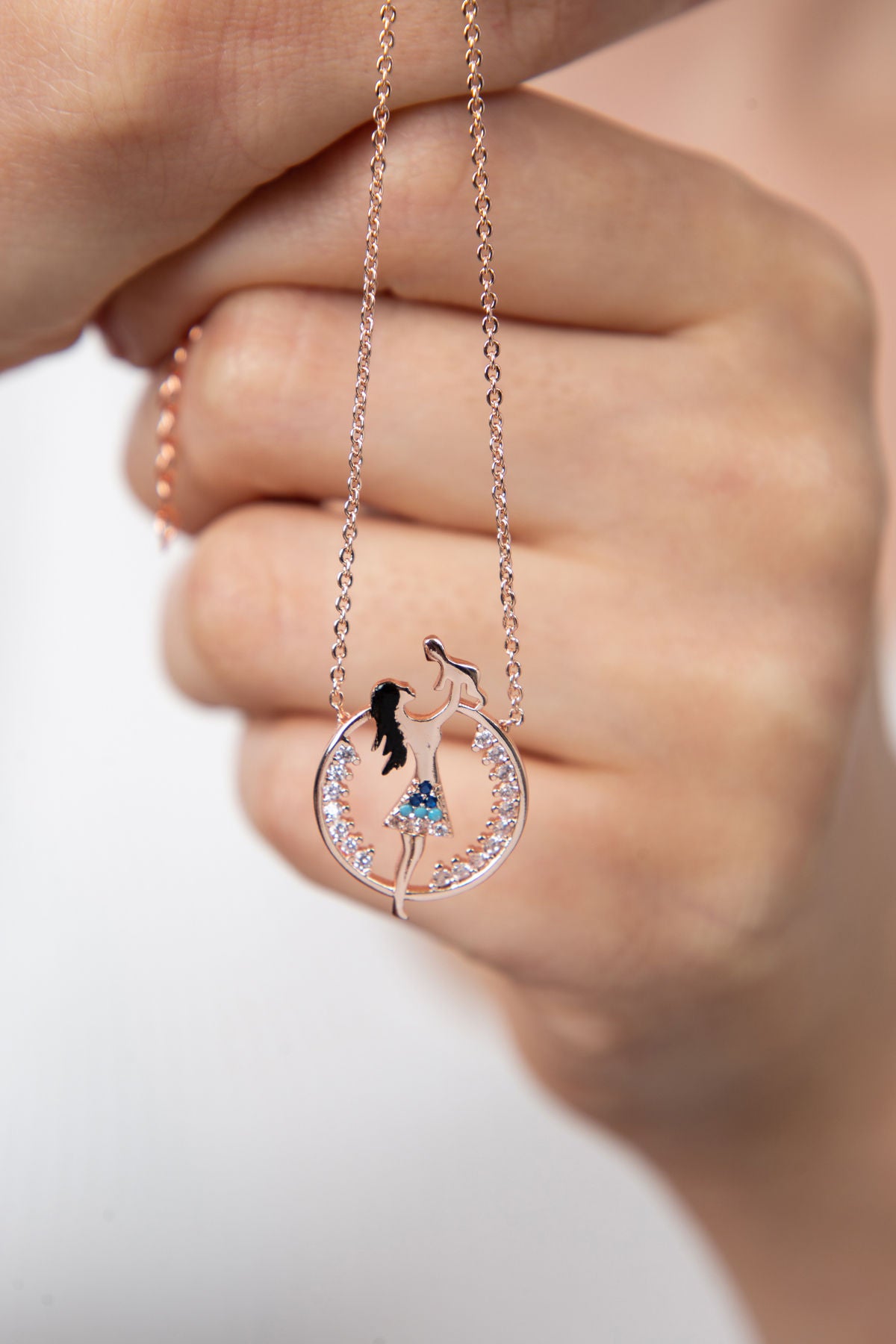 b523901858850ef8f8a20d8a9ba2e50d