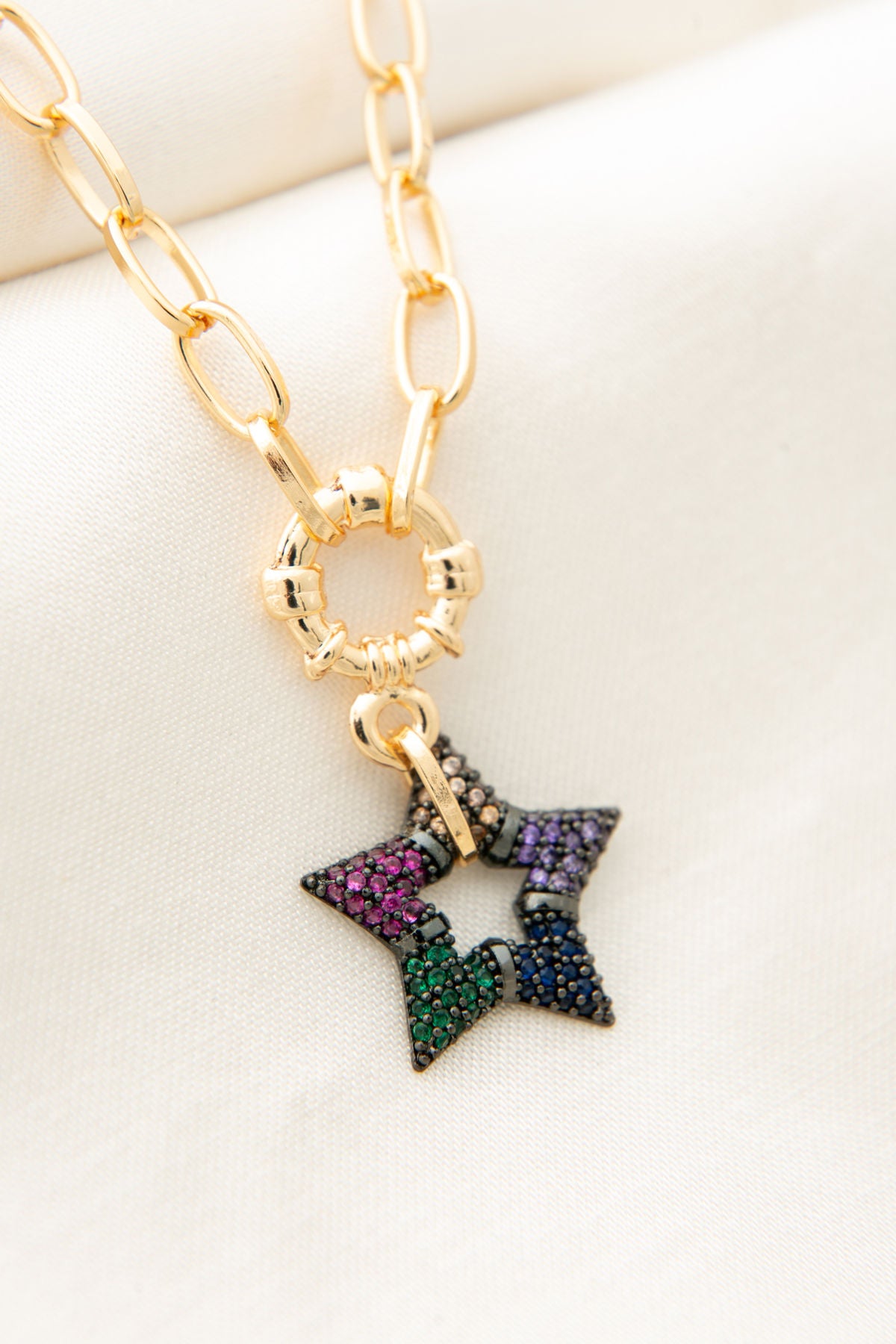 387490e917a694b0c50d45a4989e0551