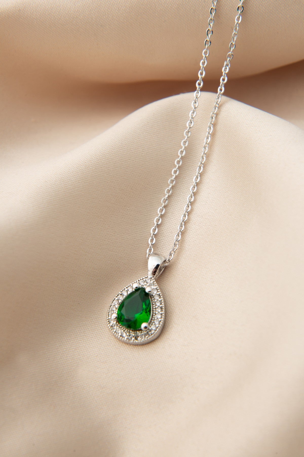 74928da4d6d60042a257d3f468912c3e