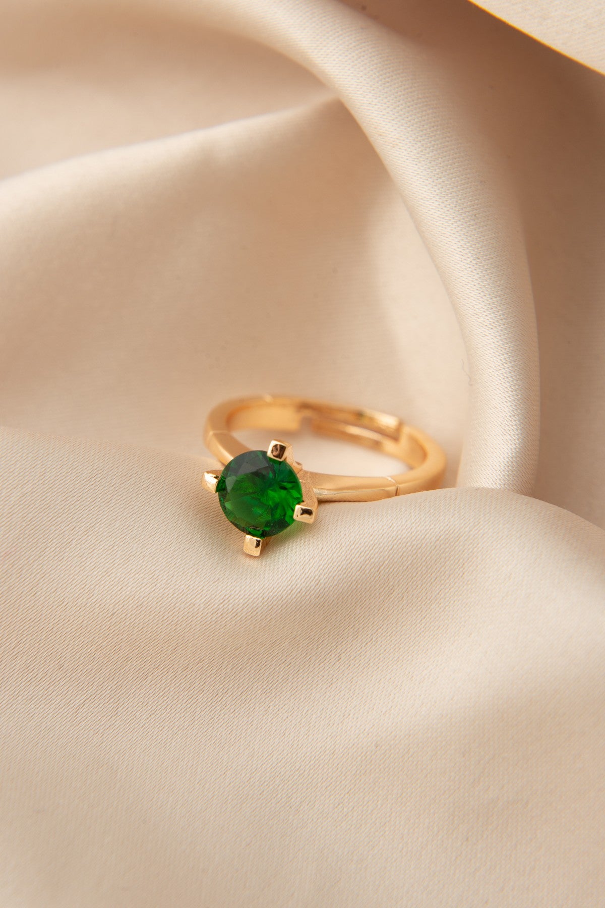 d1ebed670f971ec3bf2cda05d40ff945