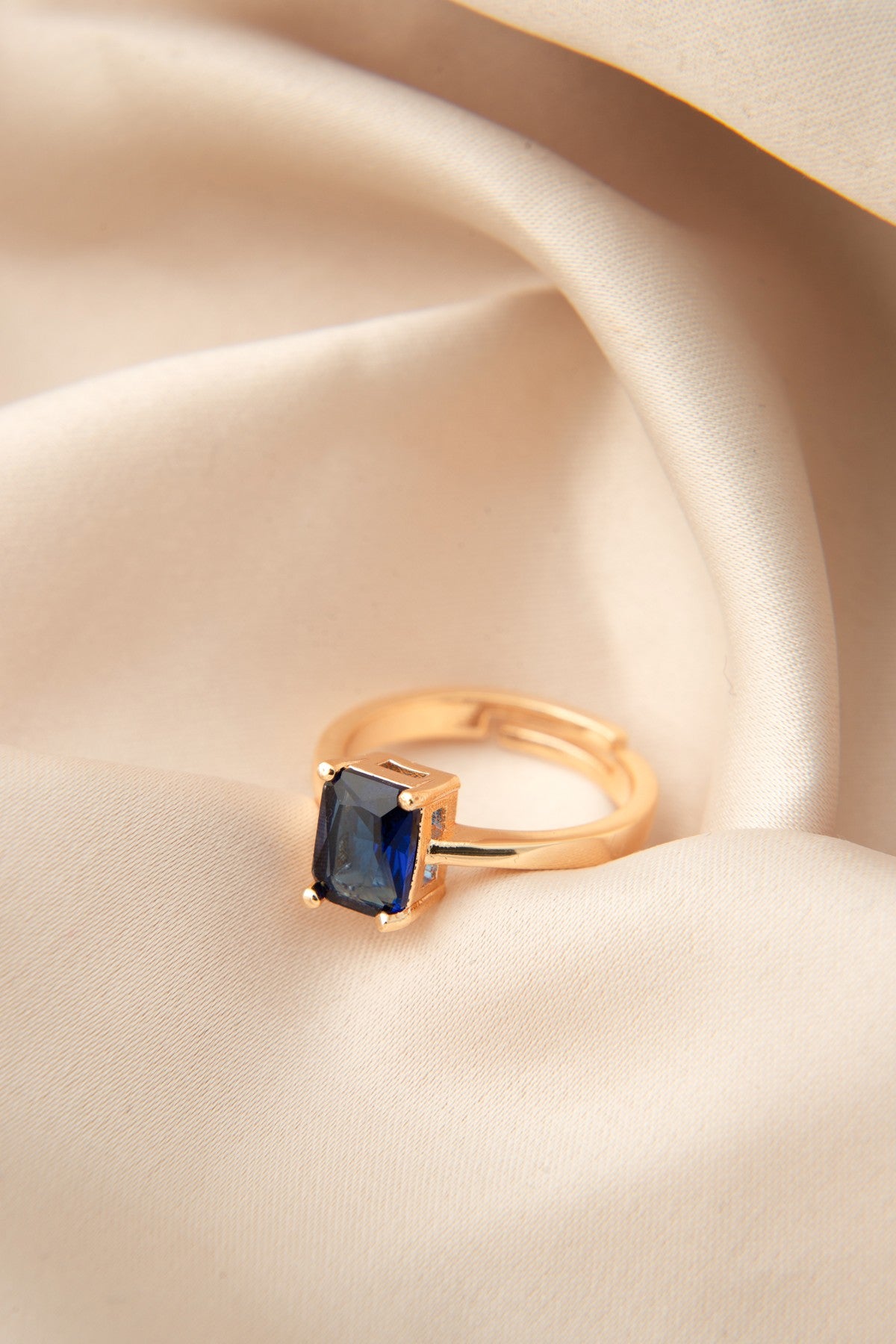 7dc94c70e2123e8c6d256f45dd58d4e4