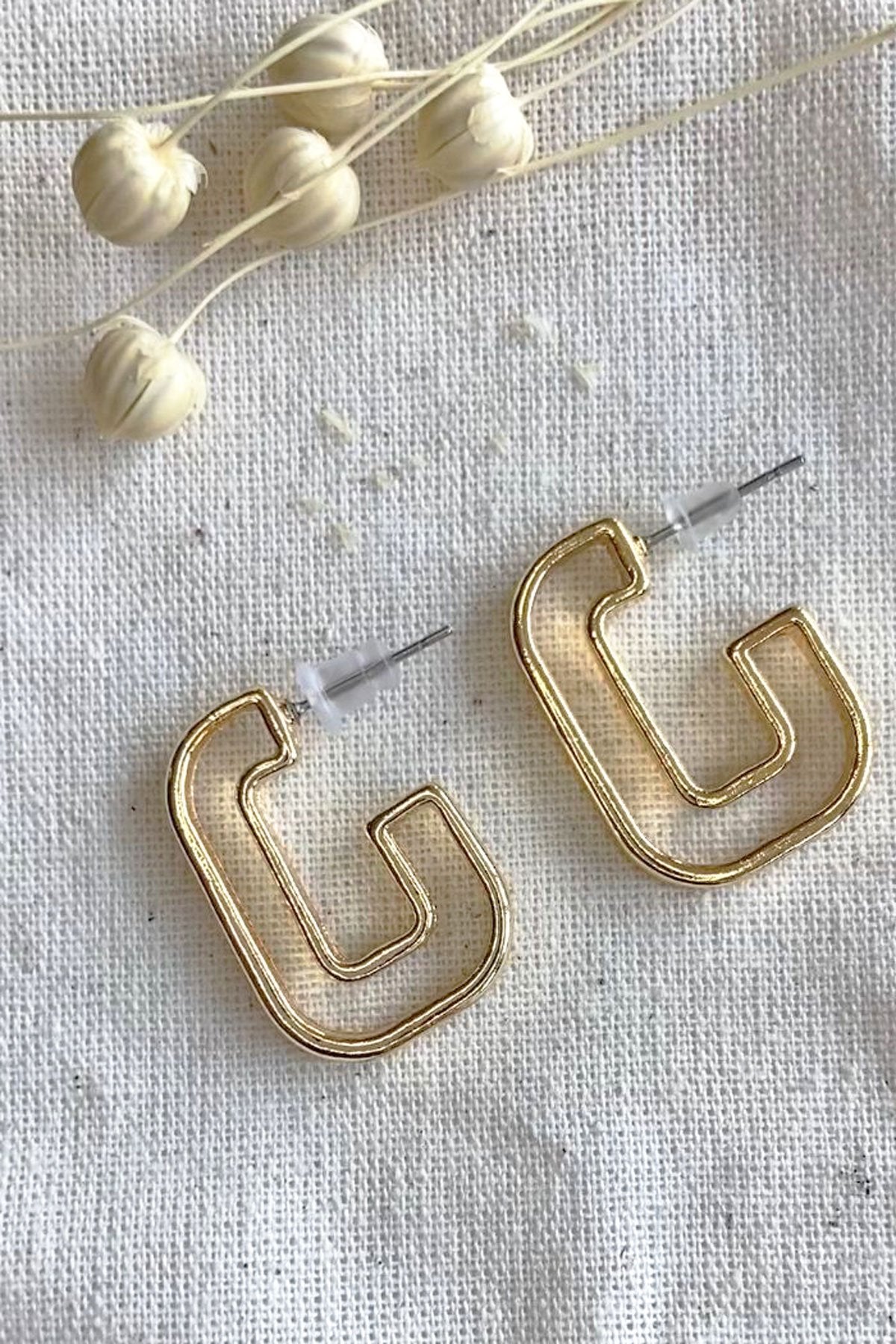 2d4cd9cd8c672564eba171991a9e3644