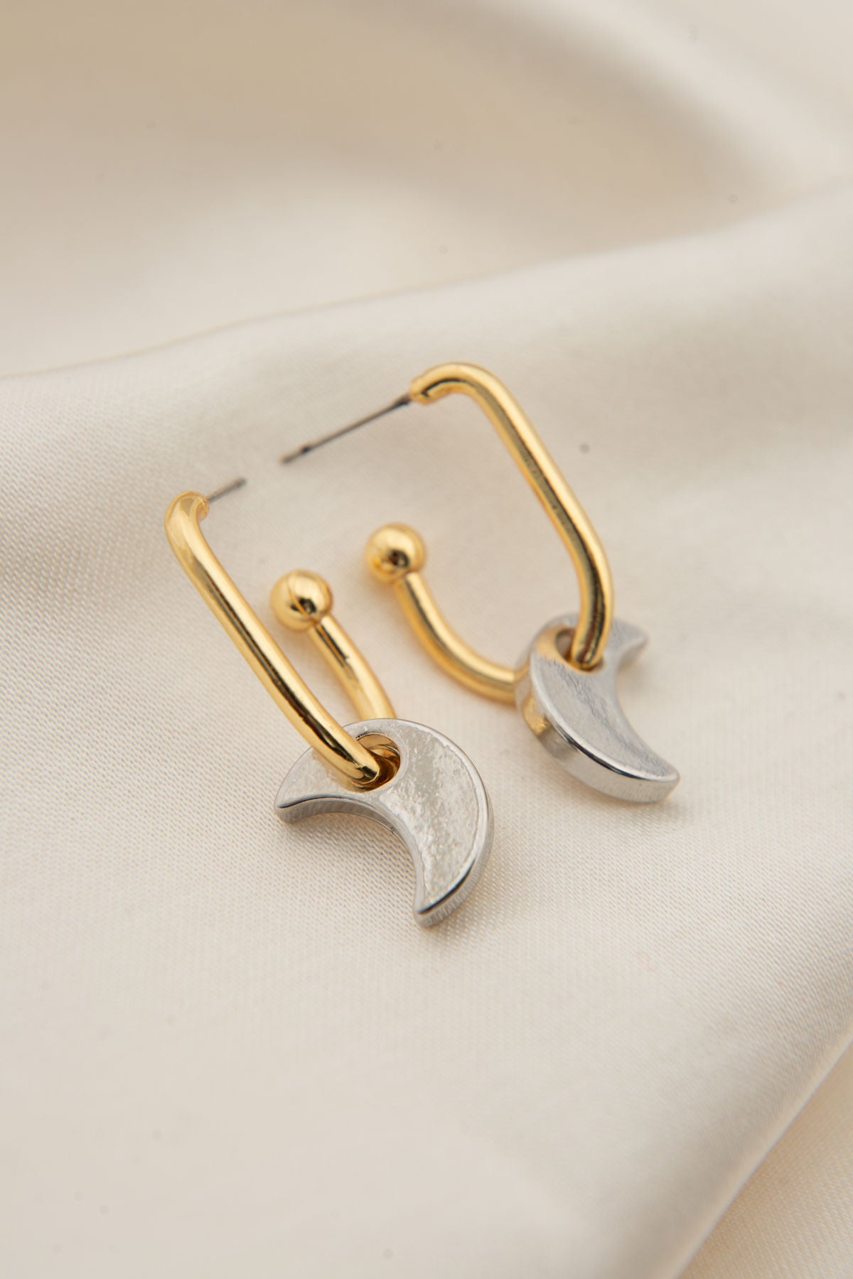 bfbd0eb90bf43f480e87ad67fba347db