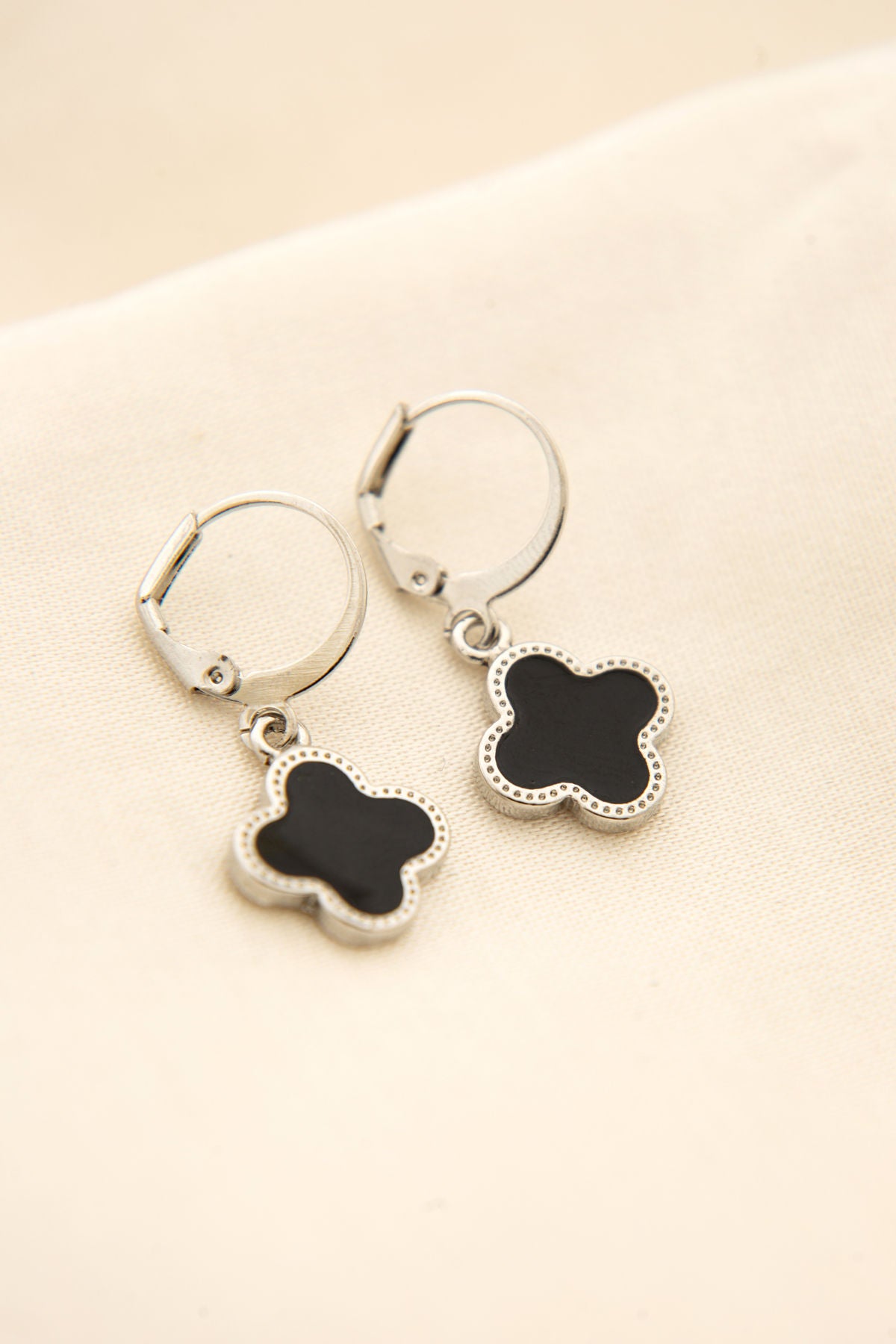 ec15bce6c71dbe51d99e10d6dc365ef1