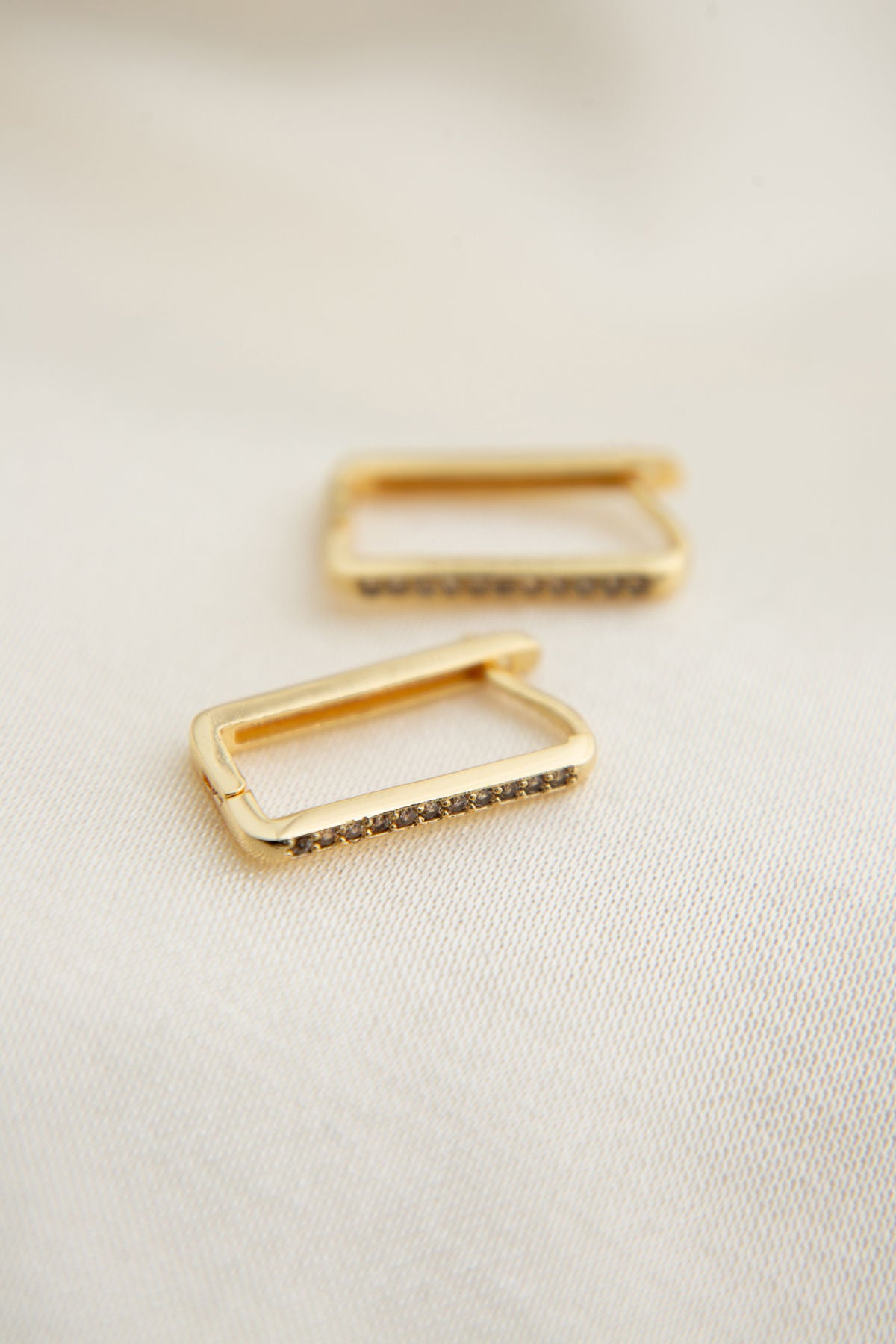 c4bd8233fa2dbaa9f618bed7a99cc926