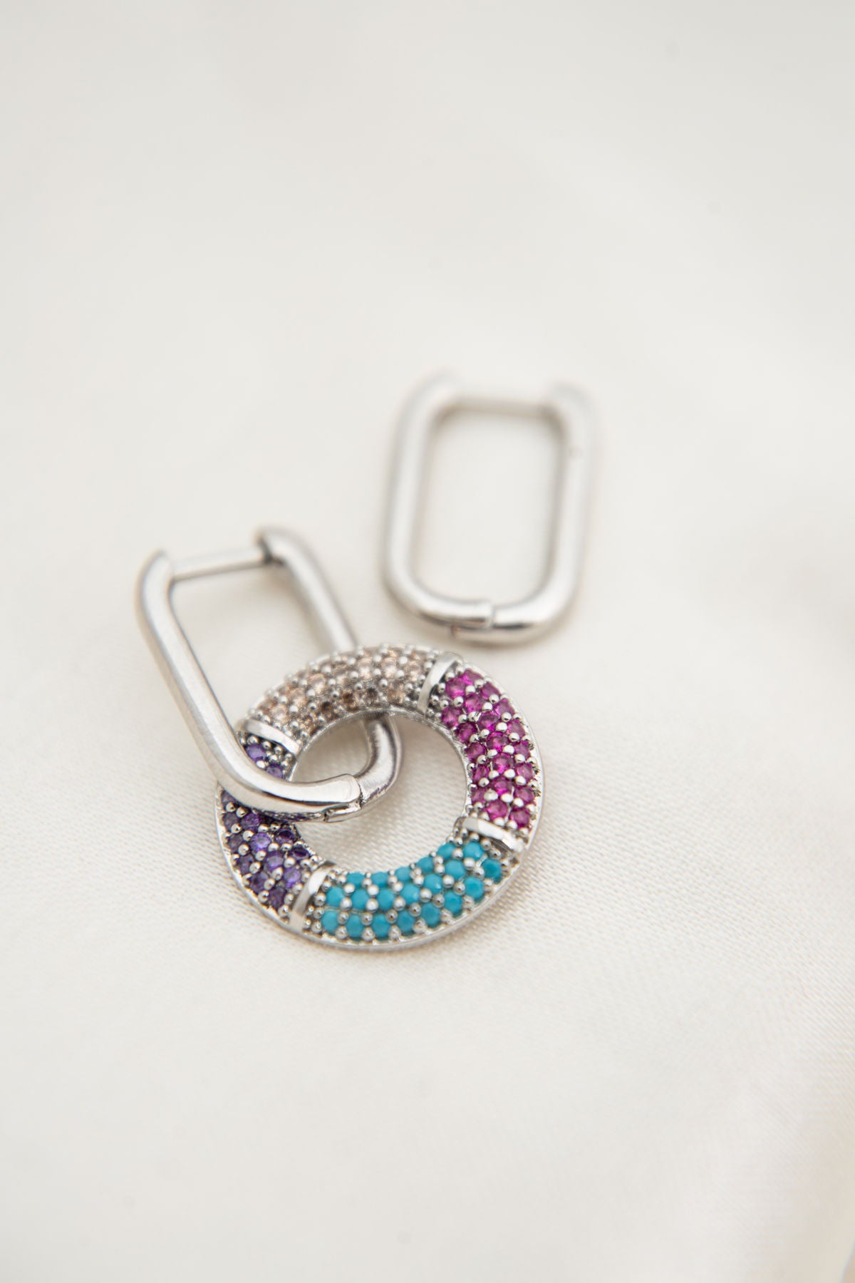 5d6571d570bcbaa7428e727889066761