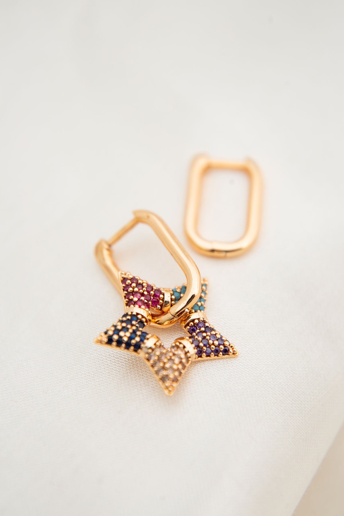 6852103fe21382f01b367a33a5160d3e