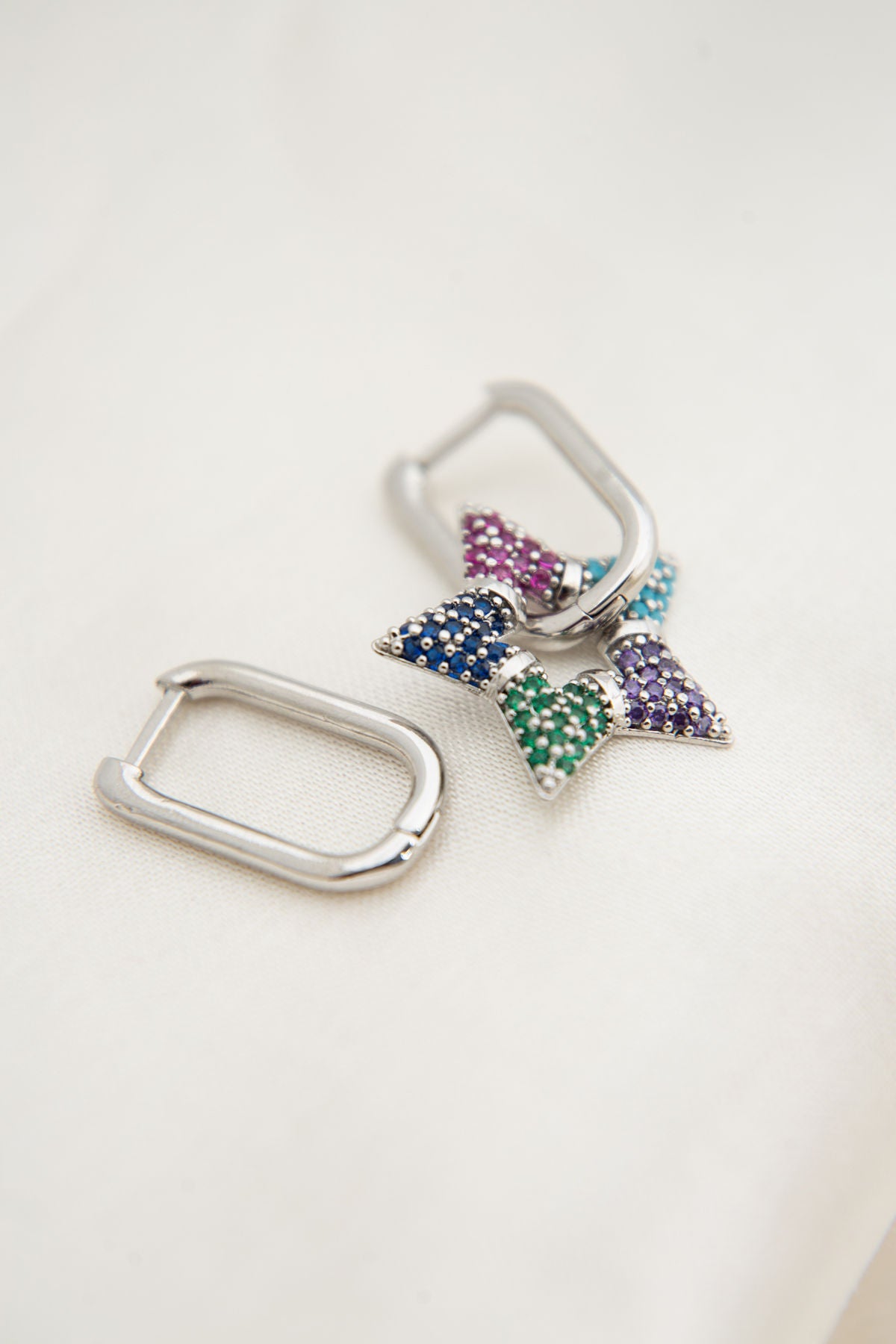 20061050c262a5166ca4825c77b7ece0