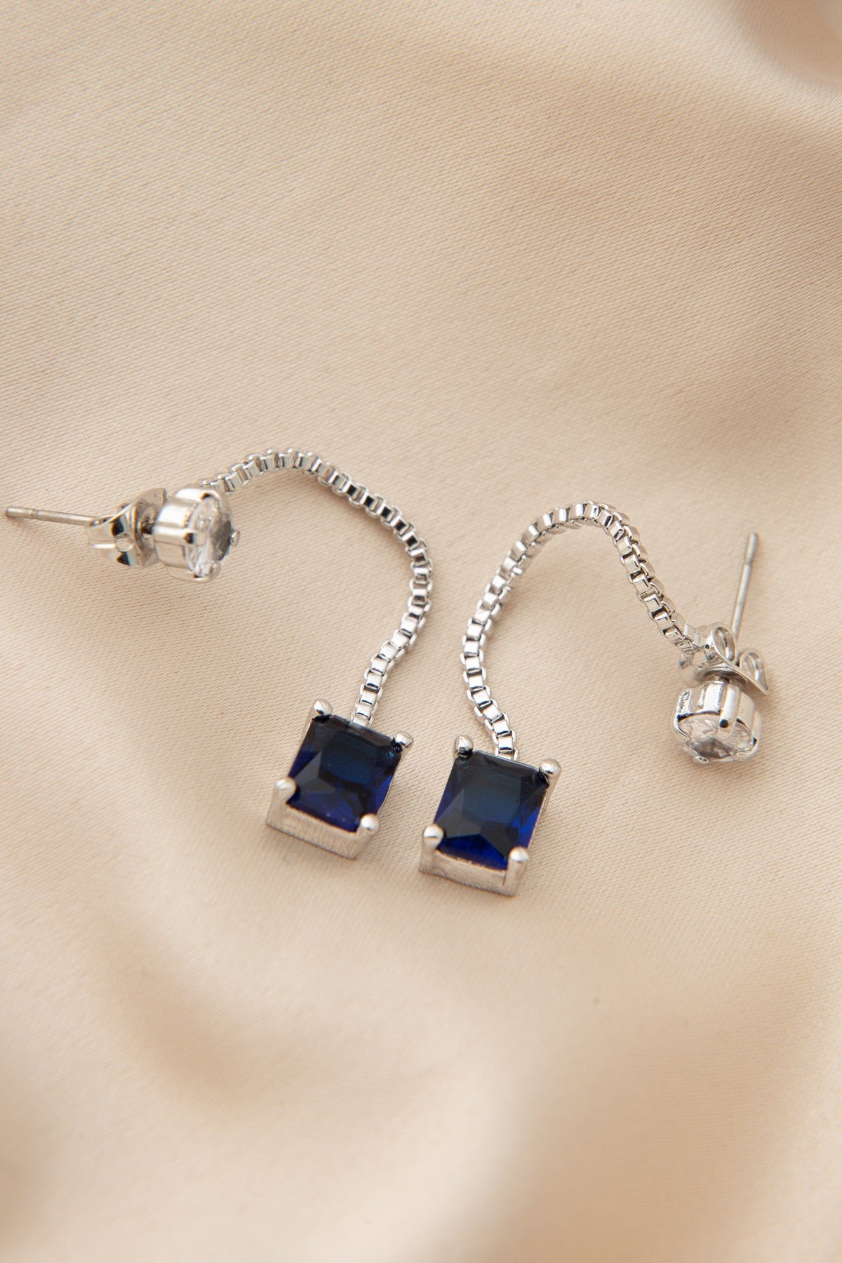 dfca1152e05841d3b454a24644f03ca4