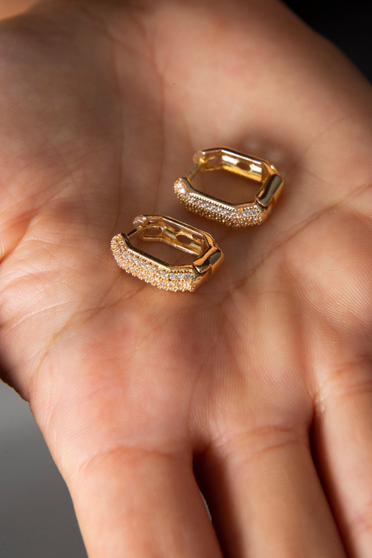 62ff4a1fb549a9fcd2eb076aec90fc7f