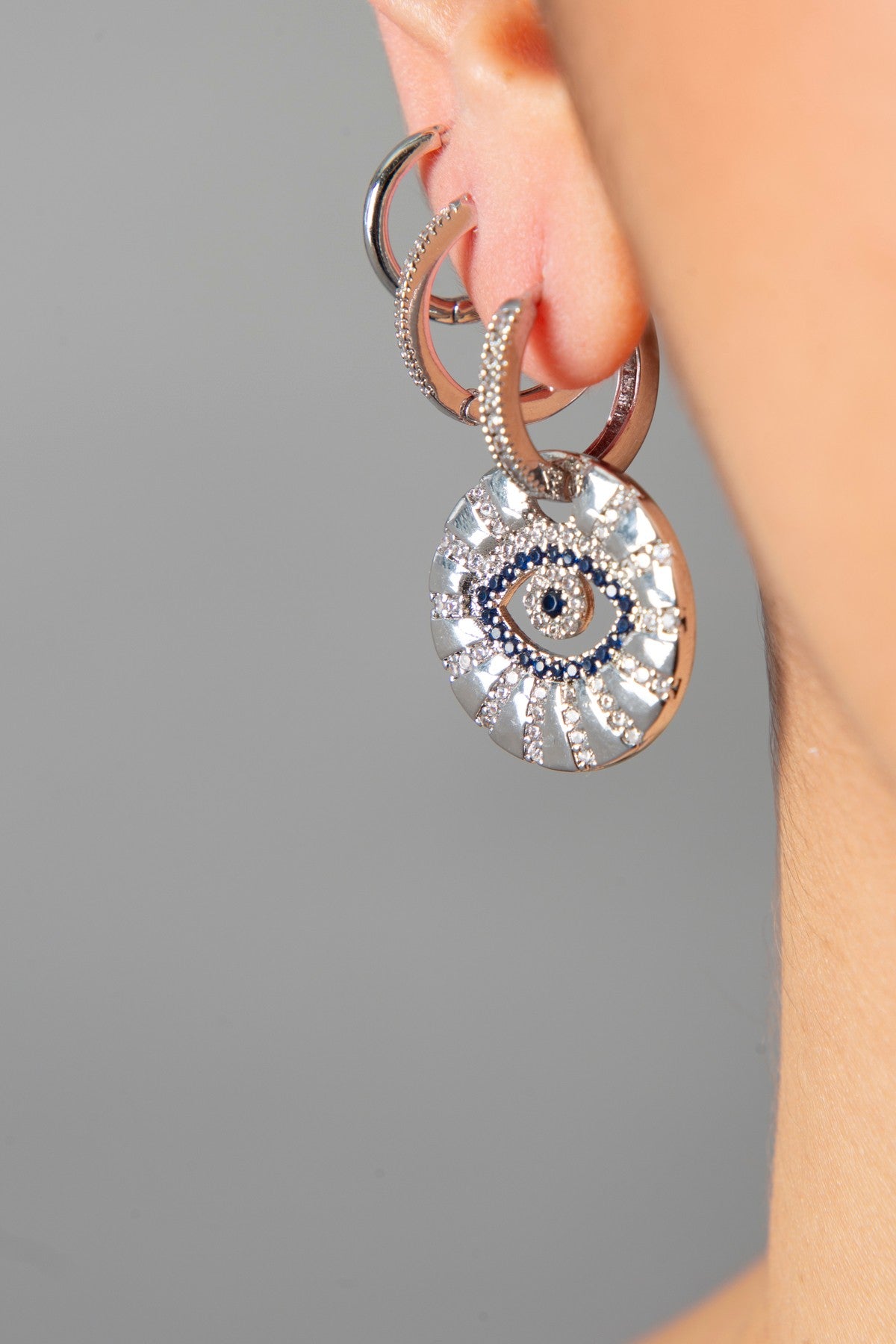 a9aade22962cf25364edd39090ec936f