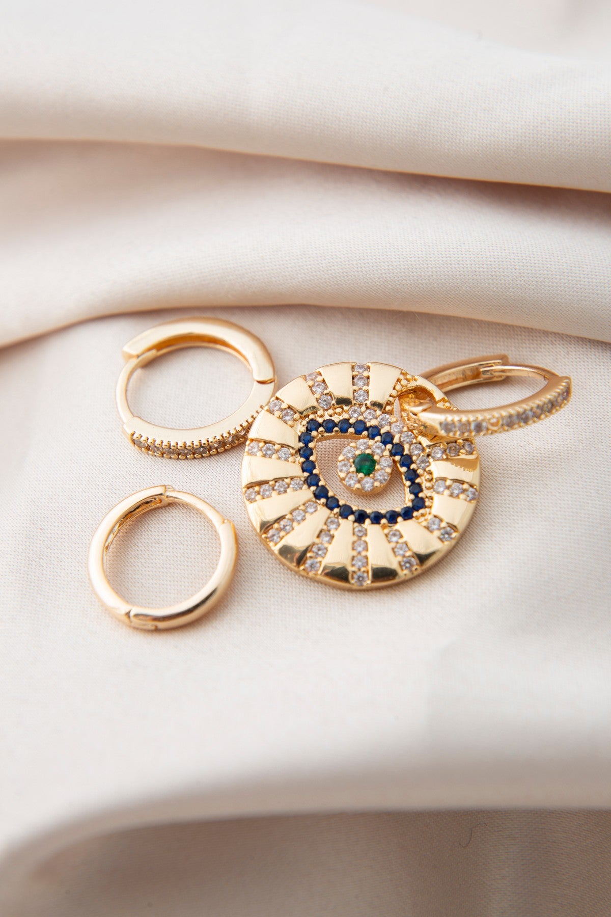 4c3f9cdaca1bab3e71f358575ce0ee9f