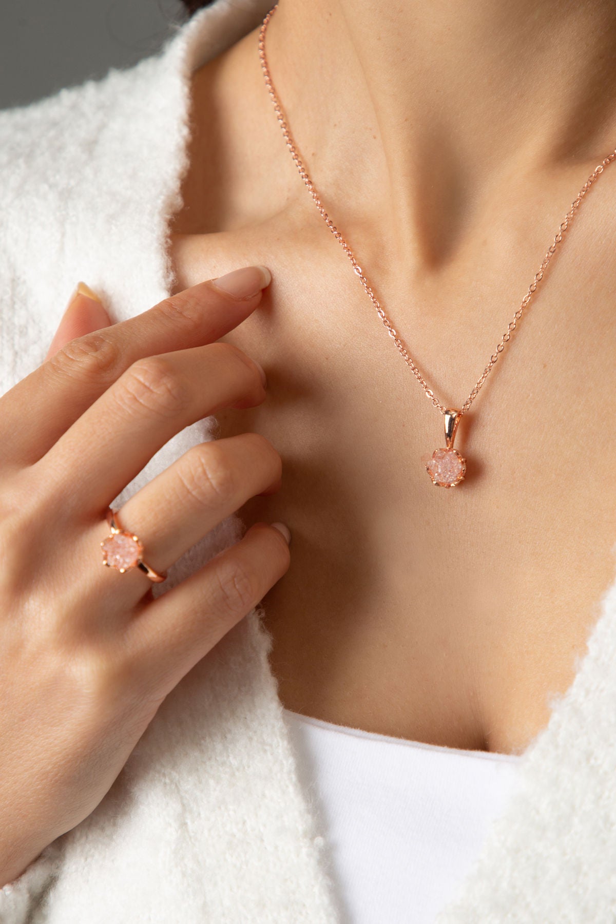 9aa24d1cfbd99667cc98bbcdeaec7da8