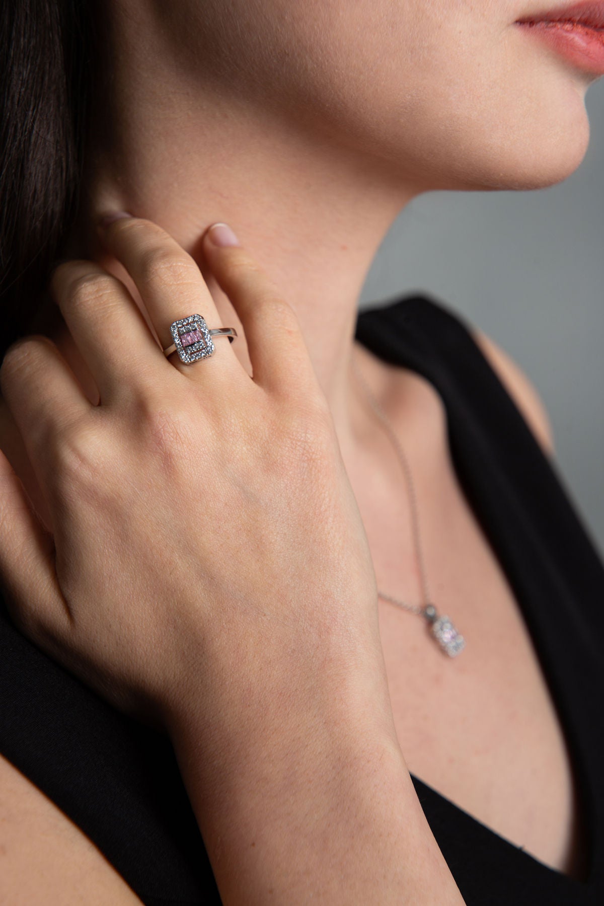 76ebde7f8774e6d65bee9122ba090fbb