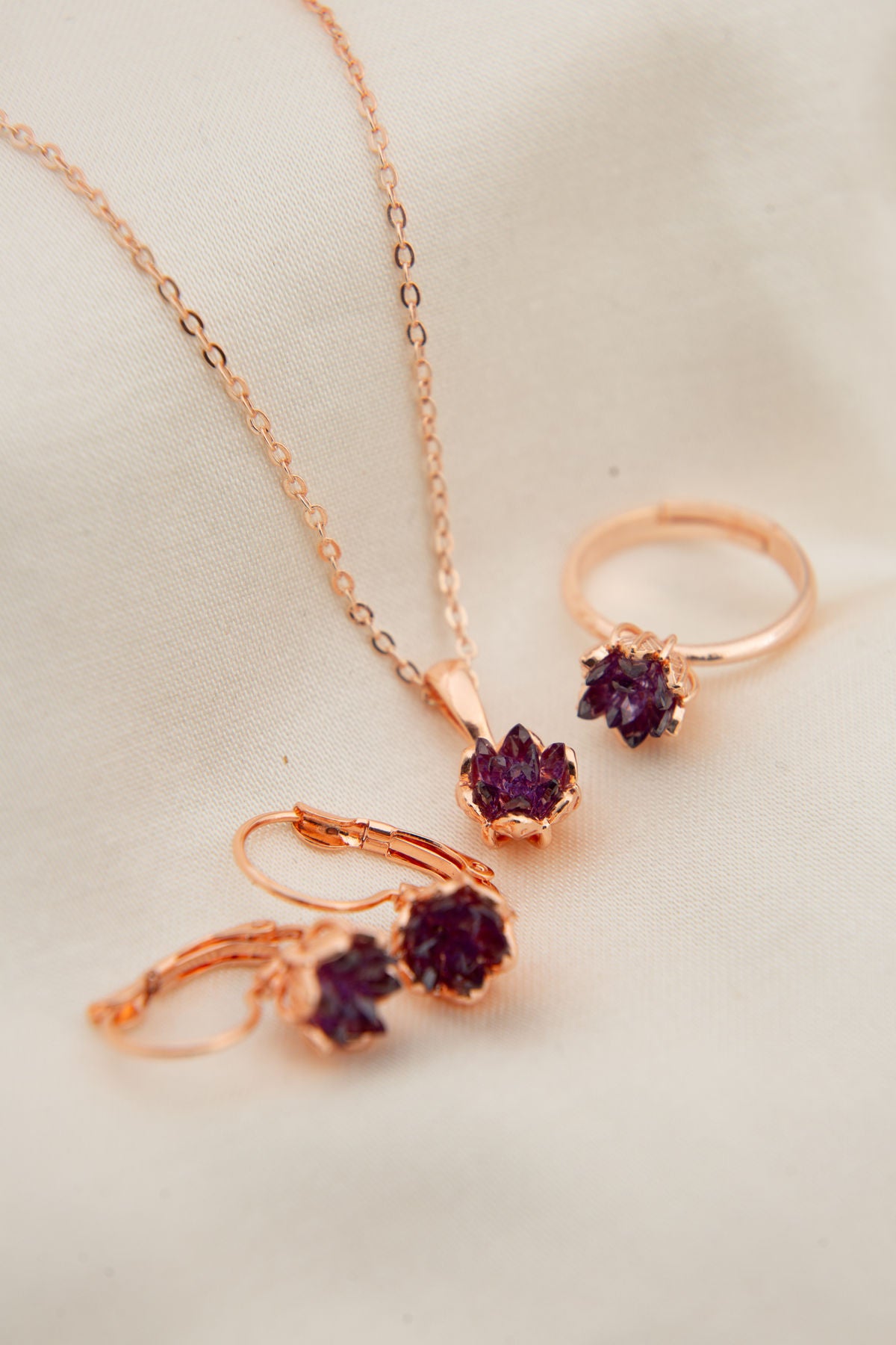 8f41db79e93c25d37f2c38fd7948653a