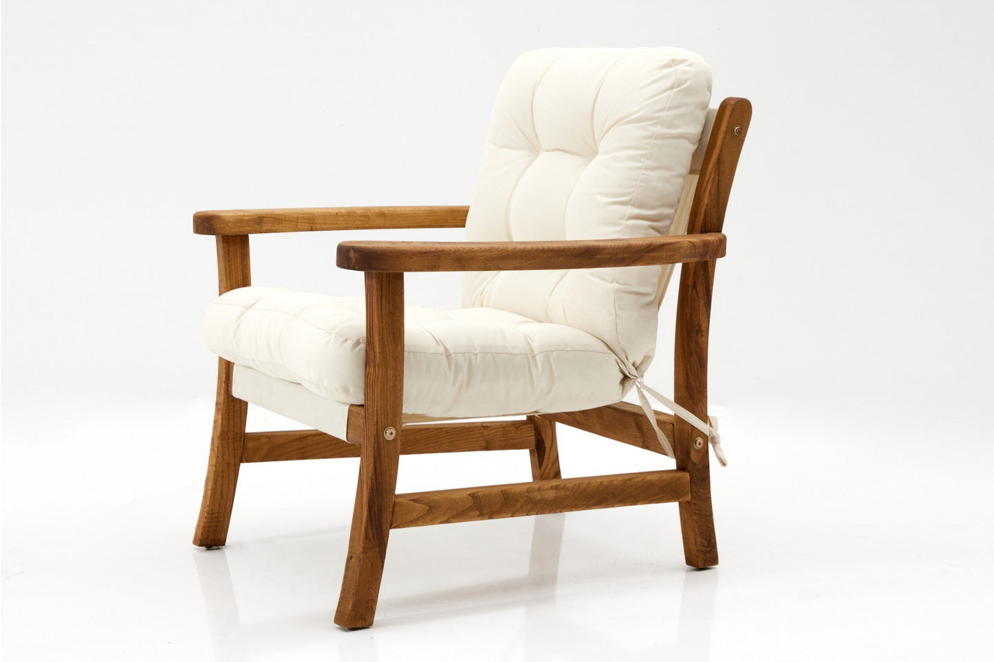 037c8ca83932172f5a261f78b2f04228