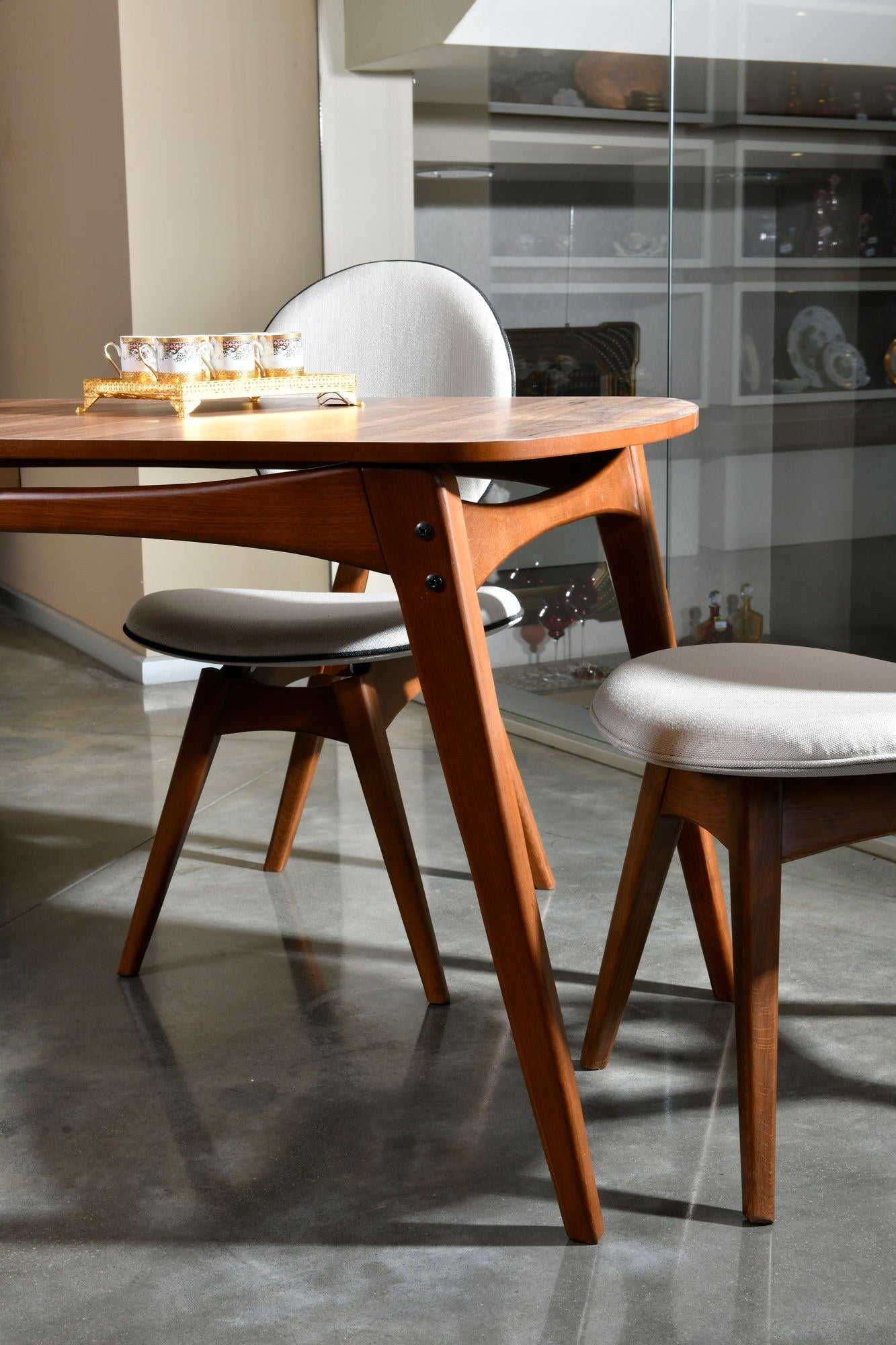 Set stolova i stolica (5 komada), Orah Krema, Touch Wooden - Cream