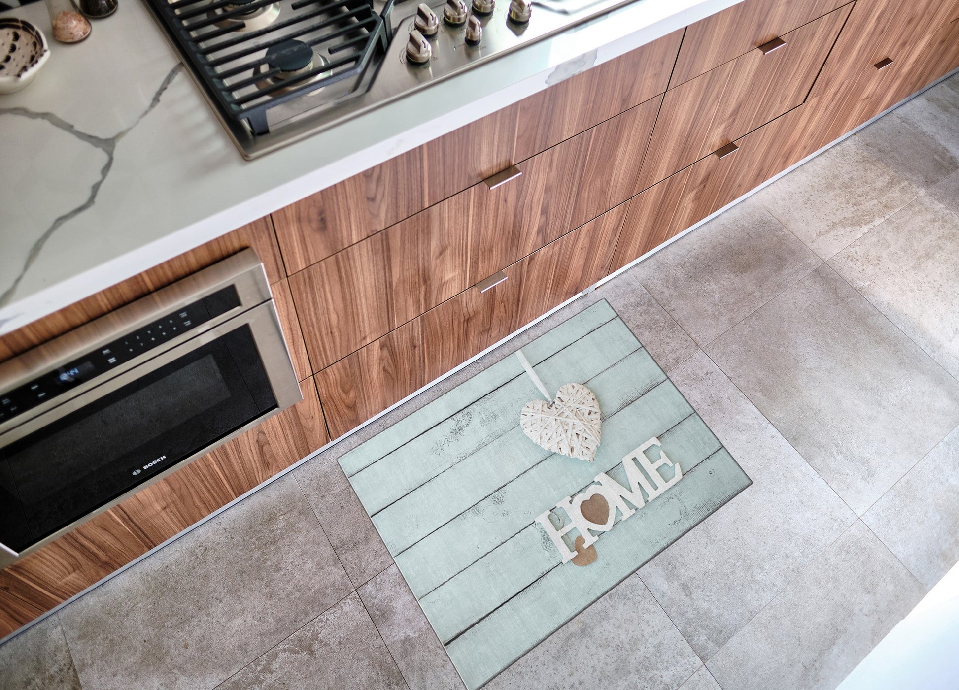 6ed18582670b1ffb81b1dd9ad4c34349