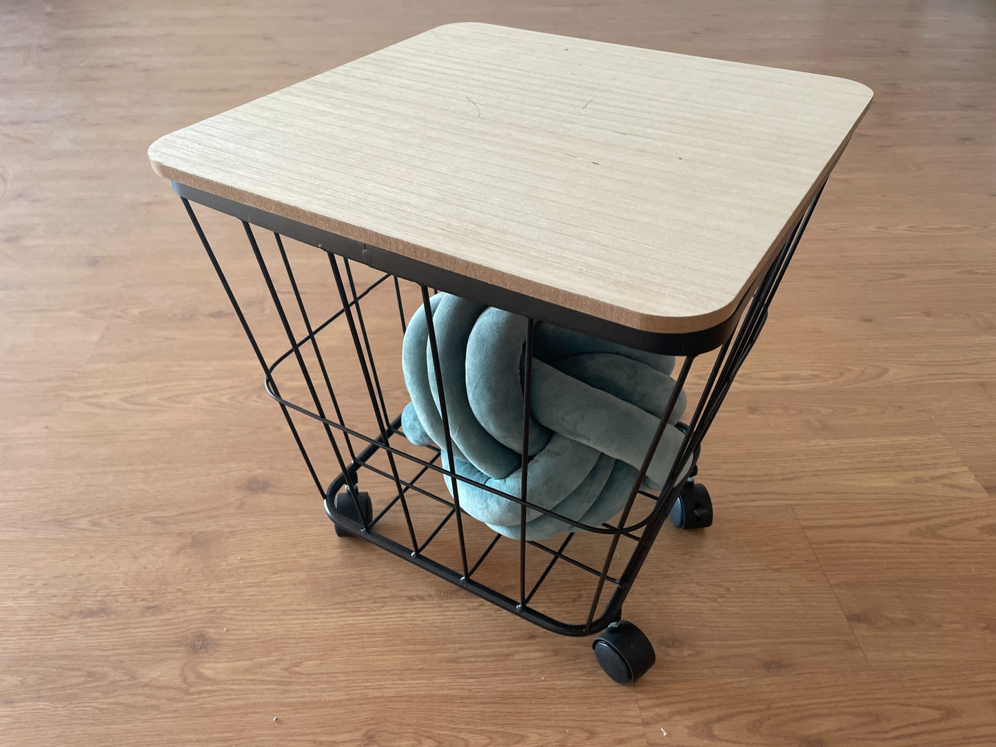 4123cfce2827e9b326f17f3951779182